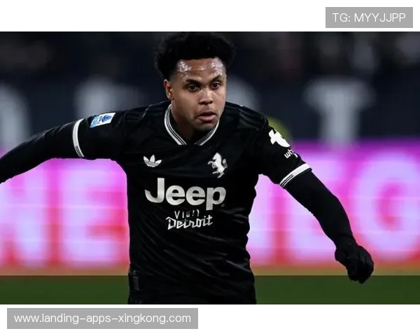 尤文双线稳步提升，麦肯尼逼迫对方打入乌龙